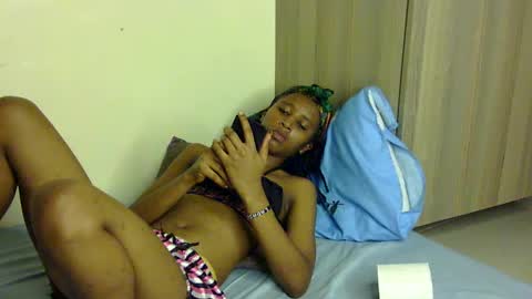 rellings-maya online show from January 22, 2025, 11:23 am