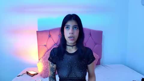 renata_velvet online show from February 4, 2026, 11:38 am
