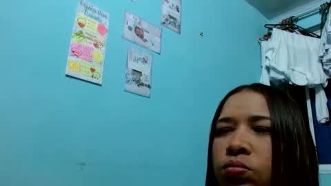 Renata online show from May 12, 2026, 1:58 am