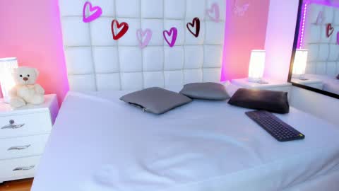 Snapshot of renatajhonson chatting on February 25, 2025, 10:39 pm Renata online show from February 25, 2025, 10:39 pm