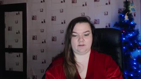 renataoia online show from January 11, 2025, 5:07 pm