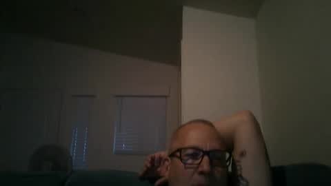 Snapshot of renewaz chatting on March 3, 2026, 1:23 am Renewaz online show from March 3, 2026, 1:23 am