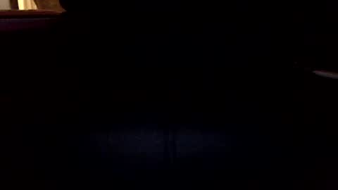 renne111 online show from March 8, 2025, 6:37 pm