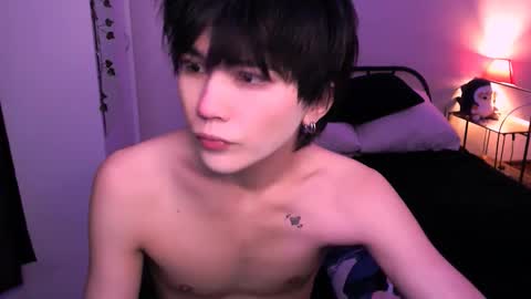 rennuts online show from October 29, 2025, 3:25 pm