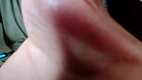 Snapshot of renuetto chatting on October 31, 2025, 6:09 pm renuetto online show from October 31, 2025, 6:09 pm