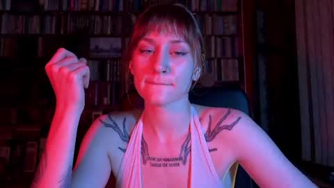 Snapshot of retromarie chatting on June 23, 2026, 9:46 pm Rie online show from June 23, 2026, 9:46 pm