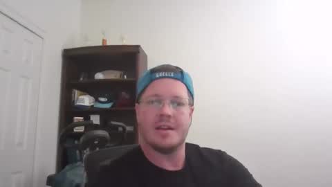 reversedlingerie online show from March 17, 2026, 7:06 pm