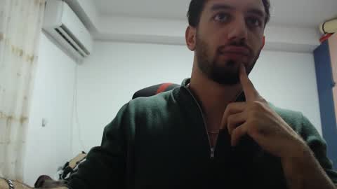 Snapshot of revivedunknown chatting on December 12, 2024, 2:33 pm Chris online show from December 12, 2024, 2:33 pm