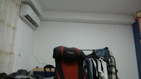 Snapshot of revivedunknown chatting on December 15, 2024, 7:21 pm Chris online show from December 15, 2024, 7:21 pm