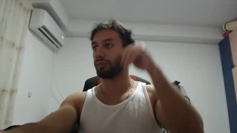 Snapshot of revivedunknown chatting on December 21, 2024, 9:58 pm Chris online show from December 21, 2024, 9:58 pm