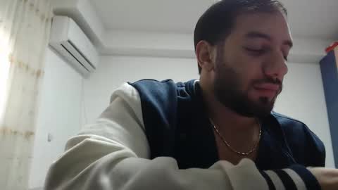 Snapshot of revivedunknown chatting on December 27, 2024, 1:18 pm Chris online show from December 27, 2024, 1:18 pm