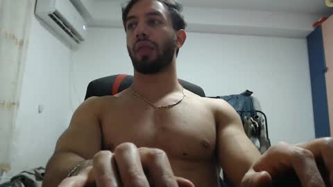 Snapshot of revivedunknown chatting on January 4, 2025, 1:31 am Chris online show from January 4, 2025, 1:31 am