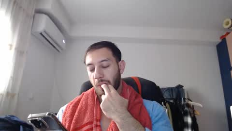 Snapshot of revivedunknown chatting on February 15, 2025, 12:22 pm Chris online show from February 15, 2025, 12:22 pm