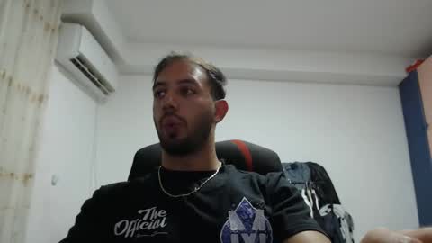 Snapshot of revivedunknown chatting on September 12, 2025, 10:32 pm Chris online show from September 12, 2025, 10:32 pm