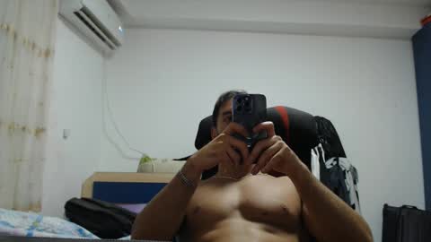 Snapshot of revivedunknown chatting on September 13, 2025, 9:58 pm Chris online show from September 13, 2025, 9:58 pm