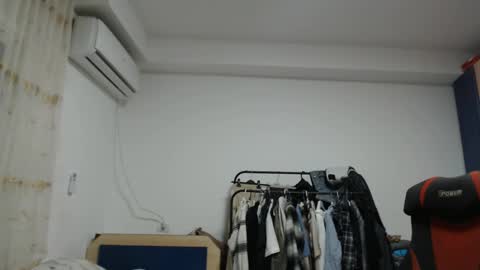 Snapshot of revivedunknown chatting on October 10, 2025, 3:55 pm Chris online show from October 10, 2025, 3:55 pm