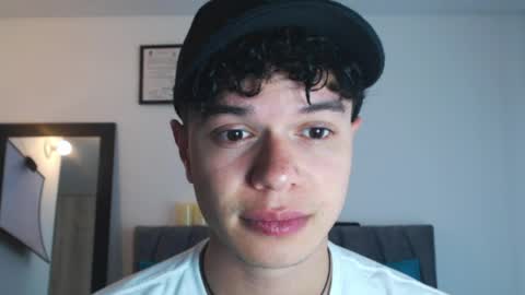 Rex online show from April 22, 2026, 4:52 pm