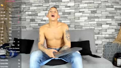 reymasterhot online show from October 3, 2025, 8:50 pm