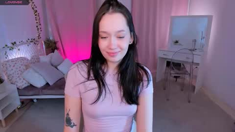 Rey online show from March 15, 2026, 10:43 am