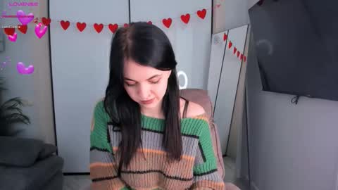 Snapshot of reze_daisies chatting on February 26, 2026, 9:52 am Reze online show from February 26, 2026, 9:52 am