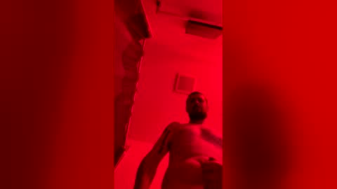 Ryan Gold online show from April 8, 2026, 6:35 am