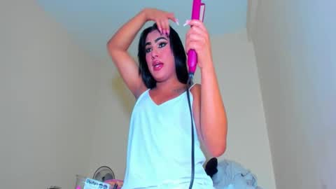 Snapshot of rgmo17 chatting on October 29, 2025, 12:02 am ROBERTA online show from October 29, 2025, 12:02 am