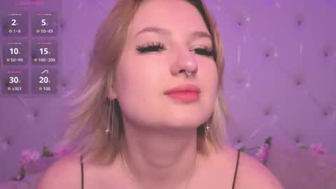 Snapshot of rheamoonn chatting on July 5, 2026, 12:50 am Grace online show from July 5, 2026, 12:50 am