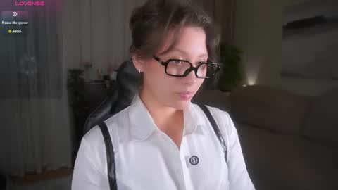 Nanami online show from July 10, 2026, 8:22 pm