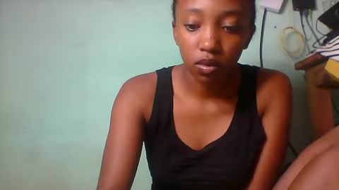 rhesa404090 online show from February 25, 2026, 7:07 am