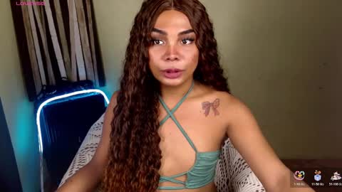 Snapshot of rhianasollway69 chatting on December 3, 2025, 6:32 am rhianasollway69 online show from December 3, 2025, 6:32 am