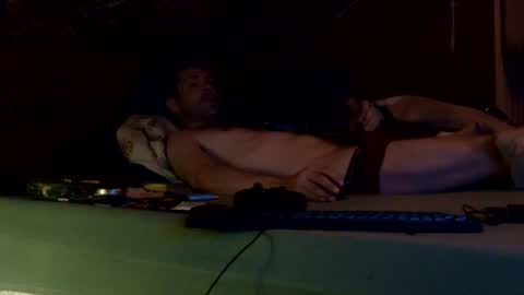 rhumgom40 online show from December 10, 2024, 1:32 am