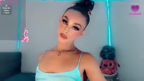 Rianna Garcia online show from October 4, 2025, 7:50 am