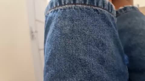 Snapshot of ricard440 chatting on January 16, 2025, 8:57 pm ricard440 online show from January 16, 2025, 8:57 pm