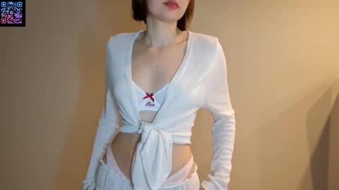 Luna online show from March 28, 2026, 7:13 pm