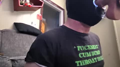 richardswallower online show from November 22, 2025, 6:56 am