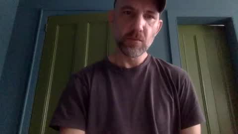 richheader online show from December 17, 2025, 1:39 pm