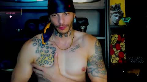 Snapshot of rickg_oficial chatting on October 2, 2025, 12:39 am RICKG online show from October 2, 2025, 12:39 am