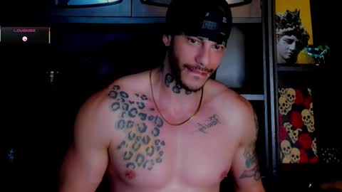 Snapshot of rickg_oficial chatting on October 6, 2025, 11:35 pm RICKG online show from October 6, 2025, 11:35 pm