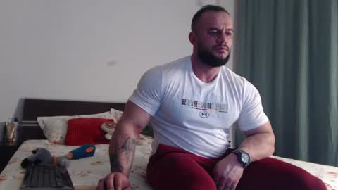 Snapshot of rickymiami1 chatting on February 3, 2025, 7:31 pm rickymiami1 online show from February 3, 2025, 7:31 pm