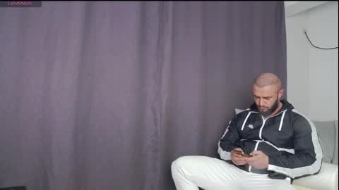 Snapshot of rickymiami1 chatting on October 28, 2025, 6:21 pm rickymiami1 online show from October 28, 2025, 6:21 pm