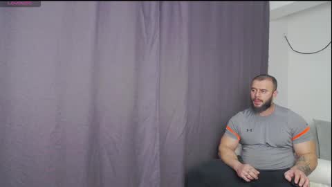 rickymiami1 online show from January 7, 2026, 6:54 pm