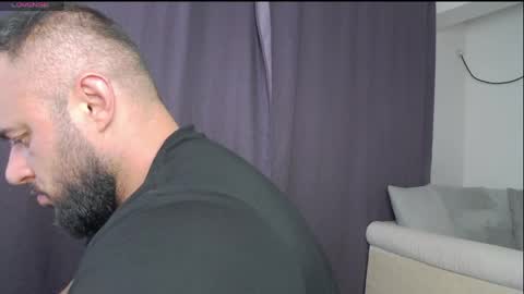 Snapshot of rickymiami1 chatting on June 3, 2026, 6:02 pm rickymiami1 online show from June 3, 2026, 6:02 pm