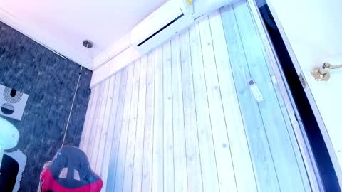 RicoBrowm online show from February 1, 2025, 7:47 am