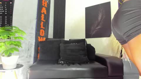 RicoBrowm online show from October 8, 2025, 6:22 am