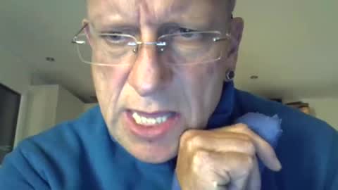 ricogumpi online show from May 4, 2026, 12:39 am