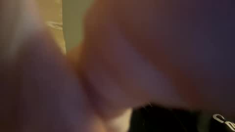 Snapshot of ricracks11 chatting on March 1, 2025, 5:31 am ricracks11 online show from March 1, 2025, 5:31 am