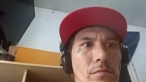 ridemylips99994 online show from October 4, 2025, 7:17 am