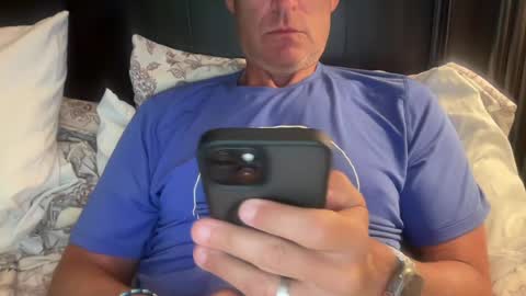 riderunlift50 online show from July 12, 2026, 3:19 am