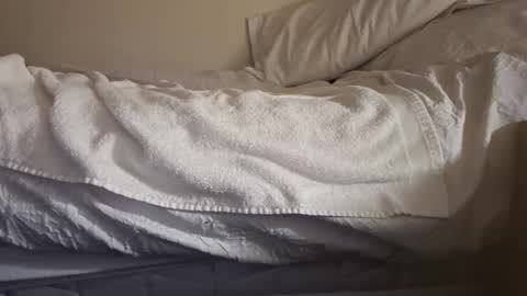 ridetherodd96 online show from March 29, 2026, 6:13 am