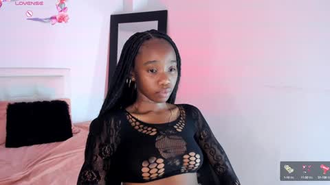 Snapshot of rihana_hot01 chatting on February 4, 2025, 4:05 am ri ri online show from February 4, 2025, 4:05 am